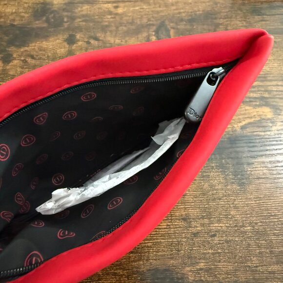 DIOR Beauty Red and Black Metal Zipper Pouch New - Limited Edition - Picture 6 of 9